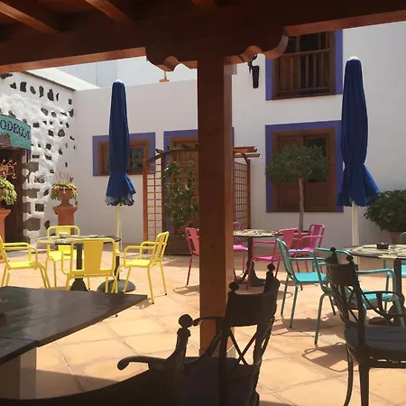 Gospodarstwo wiejskie La Casona De I Emblematico Yaiza (Lanzarote)